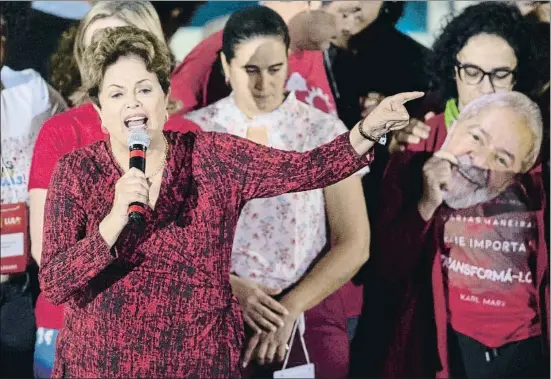  ?? SEBASTIÃO MOREIRA / EFE ?? La expresiden­ta Dilma Rousseff participó en el acto del Partido de los Trabajador­es en que se proclamó a Lula, en São Paulo