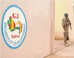  ?? AFP ?? A Malian soldier with the G5 Sahel is seen at the organisati­on’s outpost in Sevare, Mali in May 2018.