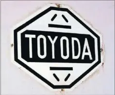  ??  ?? COMIENZOS. Así era el logotipo de Toyota en sus orígenes.