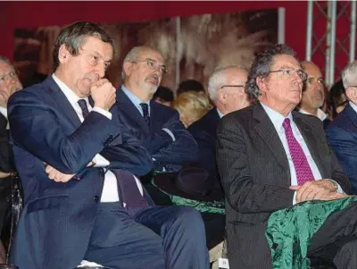  ??  ?? In platea
Francesco Profumo, presidente di Compagnia di San Paolo e Gian Maria Gros-pietro, presidente di Intesa Sanpaolo