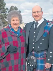  ?? ?? Steve Sim with his late mum Sheena proudly wearing one of his tartans, and right, Sheena pictured at 24, the year Steve was born.