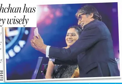  ??  ?? Actor and Kaun Banega Crorepati host Amitabh Bachchan with Anamika Majumdar, who won `1 crore on the show