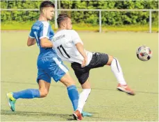  ?? FOTO: FAR ?? Die VfB U23 (links) und der FC Dostluk stehen am Sonntag vor schweren Spielen.