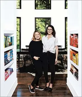  ?? JOHN SHEARER/THE HOME EDIT ?? Joanna Teplin, left, and Clea Shearer founded The Home Edit, based in Nashville.