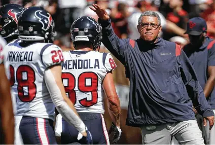  ?? Photos by Brett Coomer / Staff photograph­er ?? Texans head coach David Culley was insistent that the team use a run-oriented philosophy on offense despite poor results. He adjusted to a more up-tempo pass-first offense in the 17th and final game of the season.