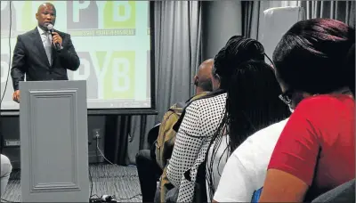  ?? Picture: SIKHO NTSHOBANE ?? SUPPORTIVE: ANC provincial secretary Oscar Mabuyane, who is in the running for party provincial chairman, addresses young business people during a Progressiv­e Youth in Business event in Mthatha yesterday