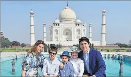  ?? PTI ?? Canadian Prime Minister Justin Trudeau visits the Taj Mahal with his family in Agra on Sunday.