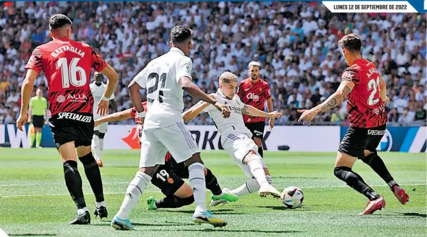  ?? FOTO: AFP ?? Federico Valverde anotó el empate tras dejar en el camino a cinco rivales.