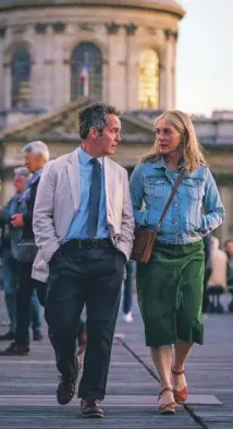  ??  ?? Saskia Reeves, main; as Connie, with Tom Hollander as Douglas in BBC drama Us, left