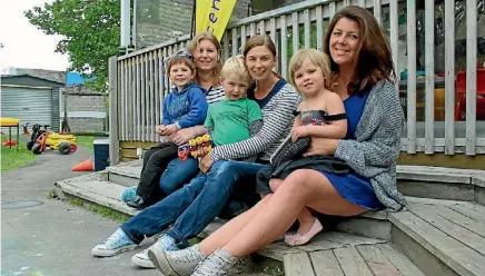  ??  ?? Balmoral Playcentre co-ordinators Stephanie Chadd with Lucas, Kate Garton with Kastian and Megan Llewellyn with Ayla.