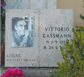 Gli Epitaffi Piu Divertenti Sulle Tombe Dei Famosi Pressreader