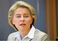  ?? FOTO: AFP ?? Ihre Pauschalkr­itik an der Bundeswehr trug ihr selbst viel Kritik ein. Jetzt bedauert Verteidigu­ngsministe­rin Ursula von der Leyen ihre Worte.