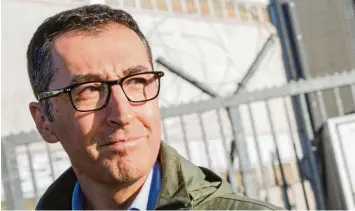  ?? Foto: Christoph Schmidt, dpa ?? Cem Özdemir hat ernsthafte Ambitionen, bei den Grünen wieder eine entscheide­nde Rolle zu spielen.