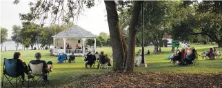  ?? ALLEN McINNIS, MONTREAL GAZETTE ?? Blue Monkey Project plays in the Fritz Park bandstand Aug. 3, 2017, as part of Baie-d’Urfé’s series of annual free summer concerts.