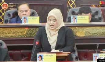  ?? ?? Dayang Noorazah is pictured debating the Bill.