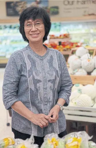  ??  ?? Suwanna Langnamsan­k, managing director of Lemon Farm shops. ABOVE