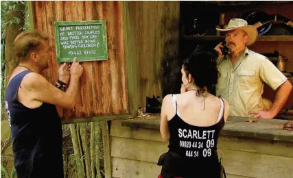  ?? ITV/REX/SHUTTERSTO­CK ?? At Outback Shack is Scarlett Moffatt and Martin Roberts in I’m a Celebrity...Get Me Out of Here!