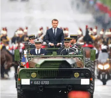  ?? Foto: AFP/Michel Euler ?? Präsident Emmanuel Macron nach seiner Amtseinfüh­rung im Mai 2017