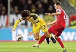  ??  ?? Kevin Stöger brachte mit Düsseldorf Dortmund zu Fall