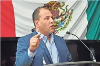  ??  ?? el Presidente del PRI, Omar Bazán Flores, dijo que es respetuoso de su derecho a disentir y será la Comisión Nacional de Justicia Partidaria la que examine el recurso