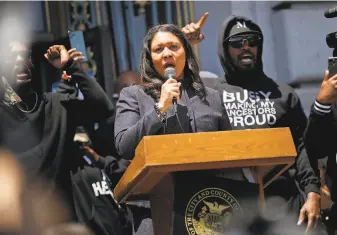  ?? Scott Strazzante / The Chronicle ?? Mayor London Breed speaks, with actor Jamie Foxx (right) at her side, during a June 1 rally at San Francisco City Hall in response to George Floyd’s death at the hands of Minneapoli­s police.