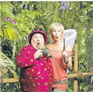  ?? FOTO: RTL ?? Sechs Jahre lang moderierte Dirk Bach mit Sonja Zietlow das RTL-„Dschungelc­amp“.
