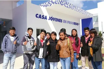  ?? ESPECIAL ?? Los jóvenes reciben capacitaci­ón y asesorías para continuar con sus estudios.