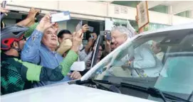  ?? ?? VISITA.
El presidente López Obrador estuvo ayer en Villahermo­sa, Tabasco.