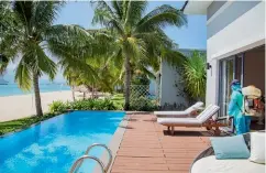  ??  ?? The private pool at Vinpearl Resort Nha Trang being disinfecte­d.