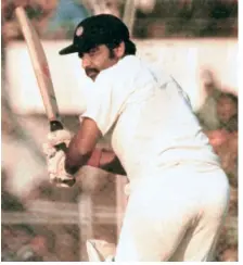  ?? THE HINDU PHOTO LIBRARY ?? Secret to success: Legendary Indian batsman G. R. Vishwanath tells us how he developed his wrists on the advice of his captain the late Nawab of Pataudi.