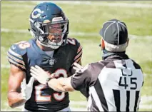  ?? JOHN J. KIM/CHICAGO TRIBUNE ?? Bears cornerback Kyle Fuller argues a call with an official during a Sept. 20 game against the Giants at Soldier Field.