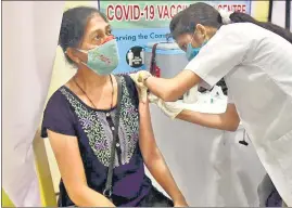  ?? HT PHOTO ?? Currently, all those above 18 years who have completed nine months after the second dose are eligible for the precaution jab.