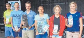  ??  ?? Sie schafften es beim Hauptlauf aufs Podium (von links): Michael Walter, Luca Hilbert, Quirin Schmölz, Tanja Edelmann, Julia Gralki und Stephanie Wunderle.