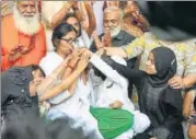  ?? ARVIND YADAV/HT PHOTO ?? Swati Maliwal had gone on an indefinite hunger strike on April 14, demanding death for rapists of minors.