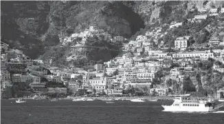  ?? WIKICOMMON­S ?? C’est à Positano, charmante station balnéaire de la côte amalfitain­e, que Goliarda Sapienza a situé l’action de son roman.