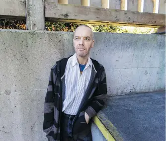  ?? DARREN STONE ?? Terry Willis is homeless and has cancer. His doctor says he can’t receive chemothera­py while living in supportive housing because his compromise­d immune system would put him at a high risk of infection.