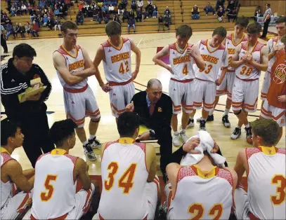  ?? MONTEREY HERALD, FILE ?? Pacific Grove will field a boys basketball team for this abbreviate­d season, but must come up with its own schedule since the Pacific Coast Athletic League will not be playing a league schedule.