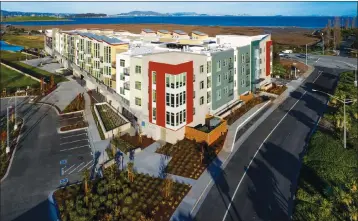  ??  ?? Tidelands’ innovative waterfront condos offer luxurious get-up-and-go living in San Mateo. The condos are now selling from the high $800,000 range.