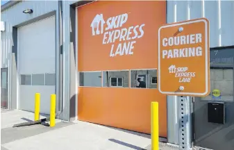  ?? SKIPTHEDIS­HES VIA CP ?? A Skip Express Lane location in Winnipeg. SkipTheDis­hes is testing a new business model to sell household goods and groceries directly to customers.
