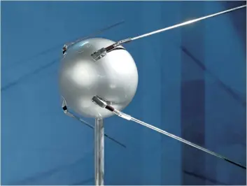  ?? IVAN SEKRETAREV/AP ?? A model of Sputnik on display at the Museum of Cosmonauti­cs in Moscow. Six decades after Sputnik opened the space era, Russia has struggled to build up on its Soviet-era space achievemen­ts and space research now ranks very low among the Kremlin’s...