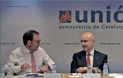  ?? ALBERTO ESTÉVEZ / EFE ?? Ramon Espadaler y Josep Antoni Duran Lleida, durante una reunión de la ejecutiva de Unió