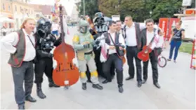  ??  ?? Vinkovački­m ulicama će prošetati junaci iz Star Warsa