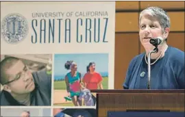  ?? Carolyn Lagattuta ?? UC PRESIDENT Janet Napolitano discusses UC Santa Cruz at Cabrillo College. The University of California has increased its efforts to recruit transfer students.