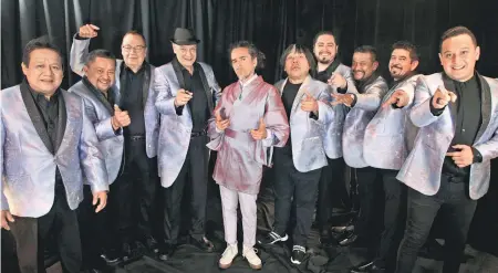  ?? CORTESÍA: FONOVISA ?? Con Rubén Albarrán, vocalista de Café Tacvba, la agrupación grabó el tema Felicidad