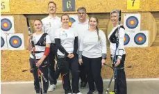  ?? FOTO: RALF SCHUBERT ?? Die TG Biberach 2 (von links): Finja Gerster, Karlheinz Gerster, Isabella Steinbichl­er, Thomas Jäger, Heidi Stark und Petra Bitterwolf.