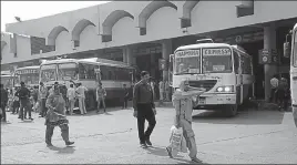  ??  ?? ■ Haryana Roadways buses parked at the bus stand in Rohtak on Thursday as the employees’ union extended their strike till October 29. MANOJ DHAKA/HT