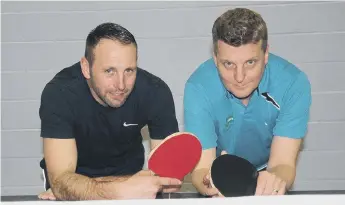  ??  ?? Martin Lowe, right, before his Closed Tournament win against Simon James, left