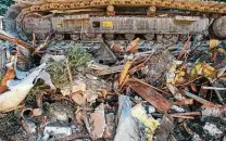  ?? Mark Mulligan / Staff photograph­er ?? Annie Green’s Hurricane Harvey-damaged home in Houston where she lived for 46 years was demolished last May.