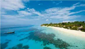  ??  ?? Four Seasons Resort Maldives at Landaa Giraavaru.