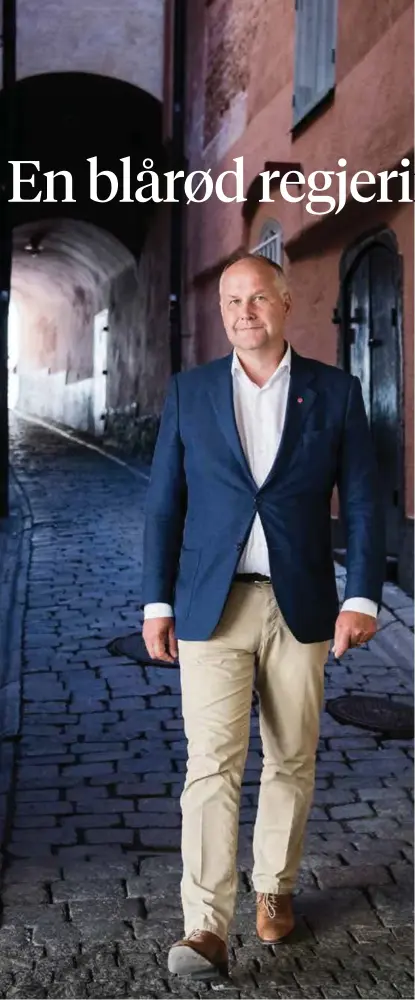  ?? FOTO: ANNA TÄRNHUVUD, BILDBYRÅN ?? STILLER KRAV: Vänsterpar­tiets leder, Jonas Sjöstedt, vil ikke nøle med å felle Stefan Löfvens regjering hvis politikken blir for blå.